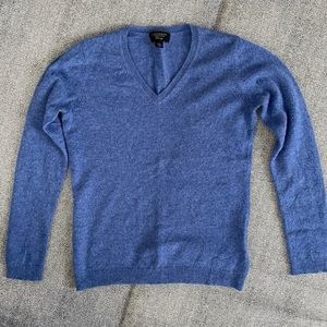 Charter Club 100% cashmere sweater, blue, size XS